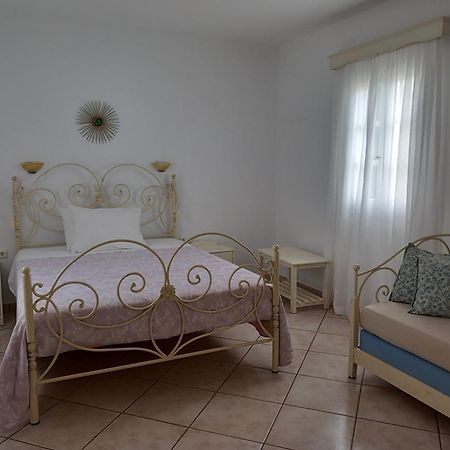 Elpidas Studios Agia Anna  Extérieur photo