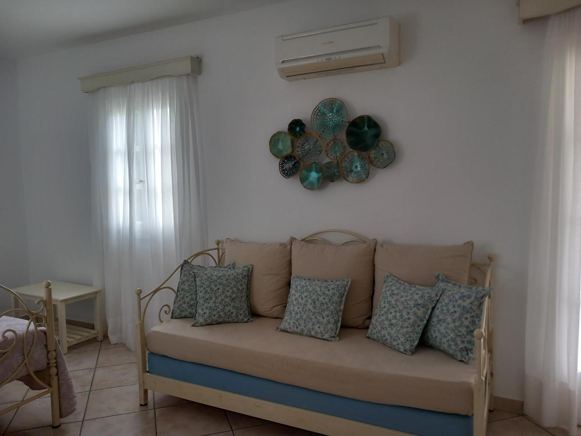 Elpidas Studios Agia Anna  Extérieur photo