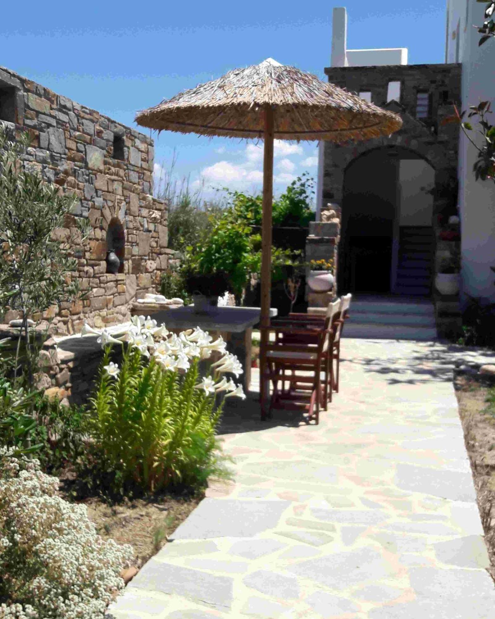 Elpidas Studios Agia Anna  Extérieur photo