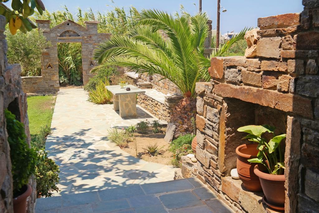Elpidas Studios Agia Anna  Extérieur photo